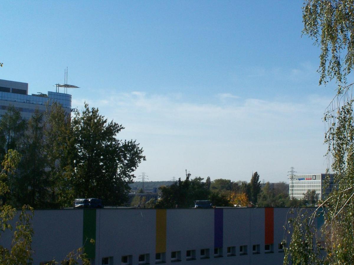 Bright Side Apartment Koszutka คาโตวีตเซ ภายนอก รูปภาพ